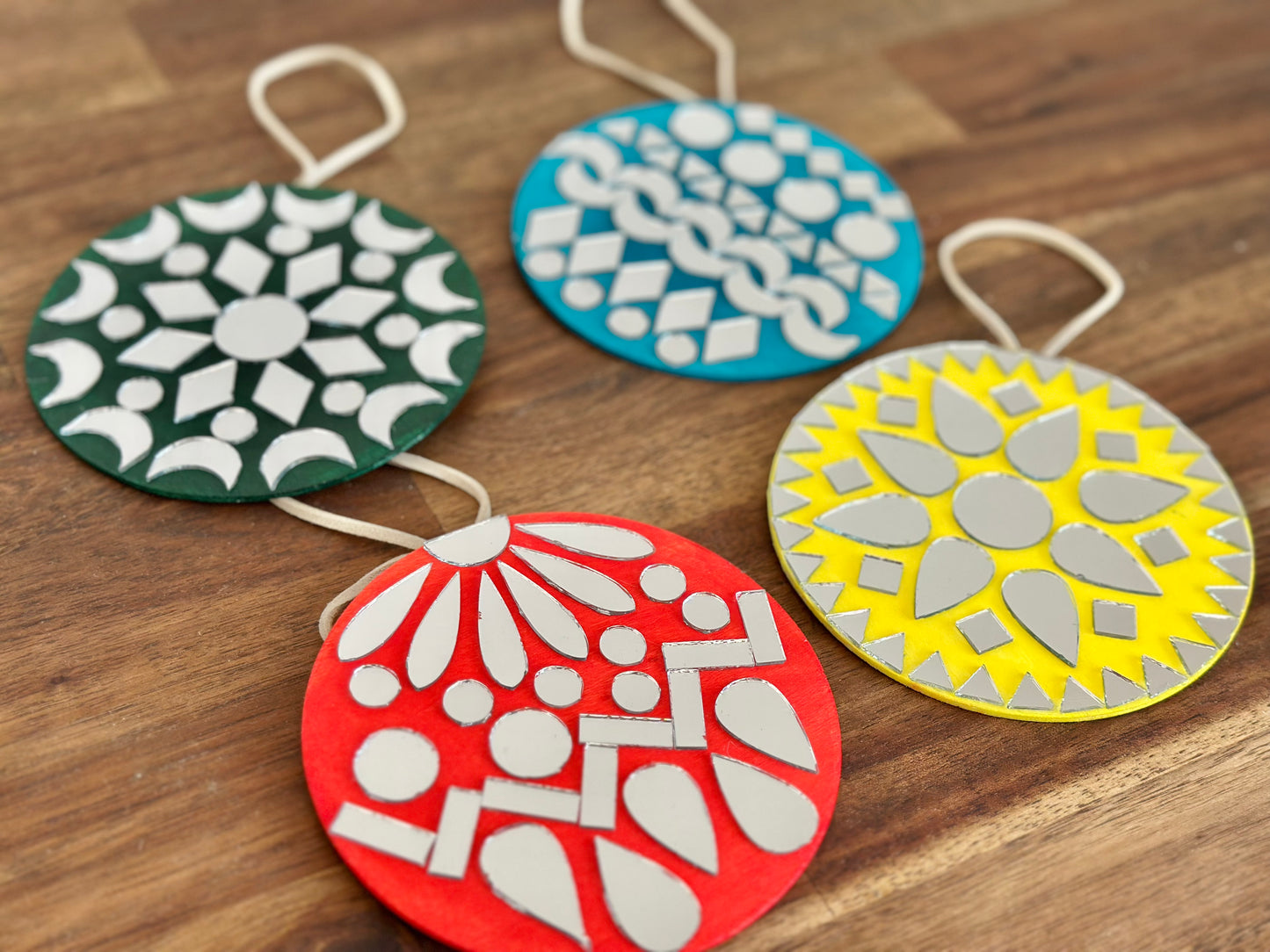 【Palmerston】Christmas Mirror Ornaments Workshop🎄🧑🎄