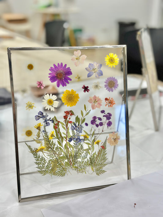 Pressed Flower Framing Workshop🌸🌱